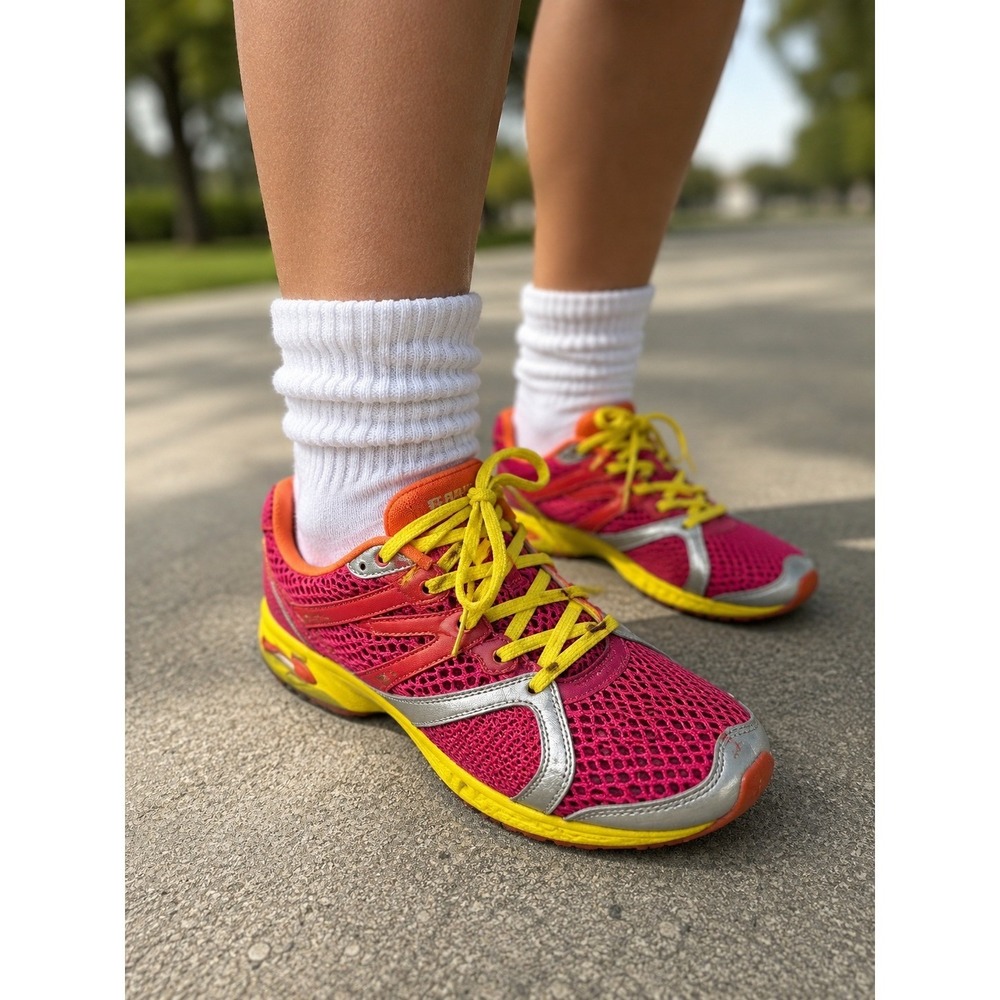 Newton Sneakers Women Size 7 Pink Yellow Athletic Running Performance 01011